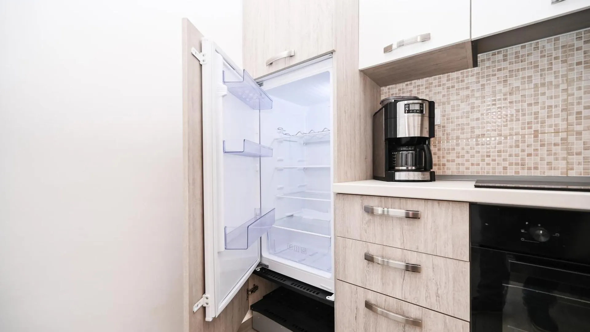 Seafront Apartment Ičići Croaţia