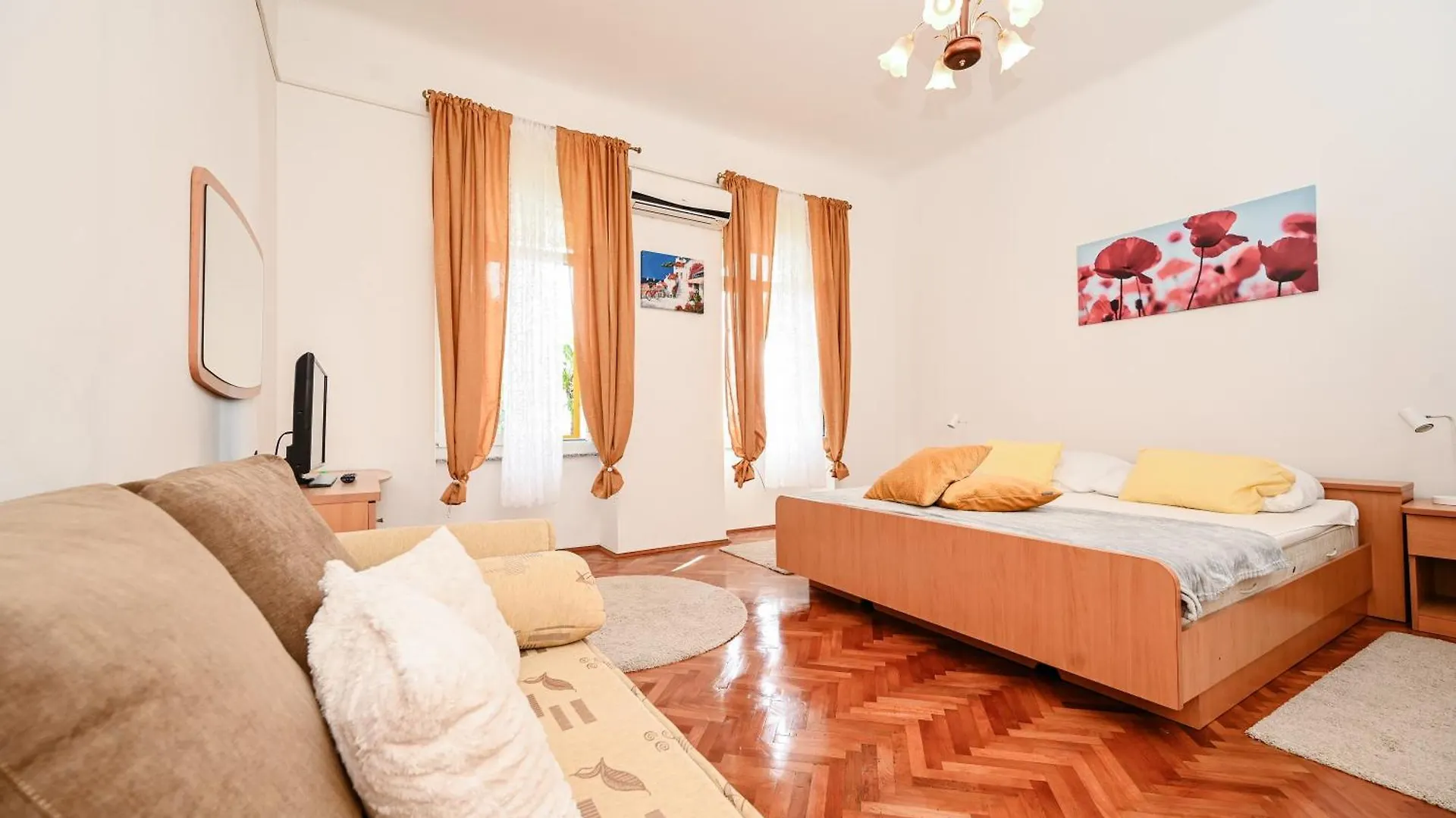 Seafront Apartment Ičići 0*,  Croaţia