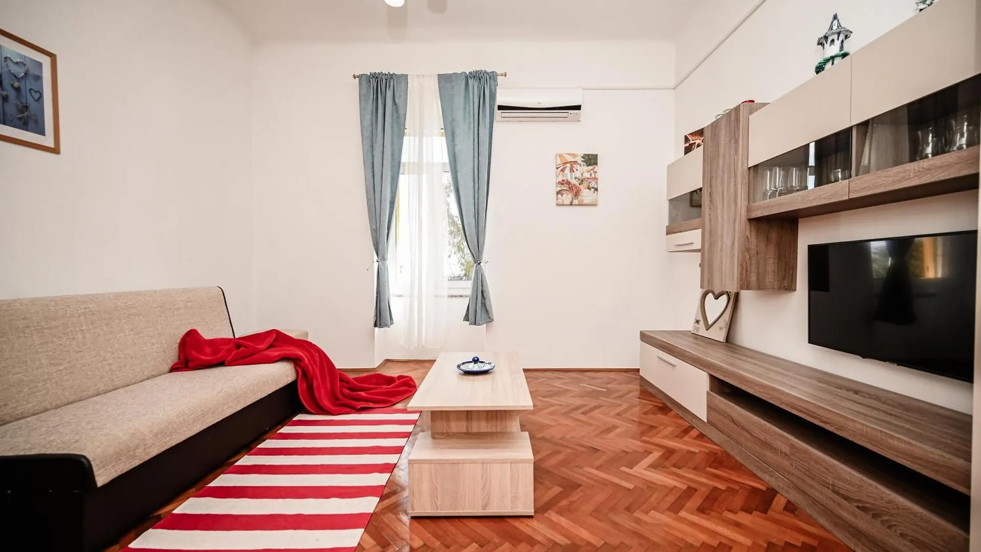 Seafront Apartment Ičići Croaţia