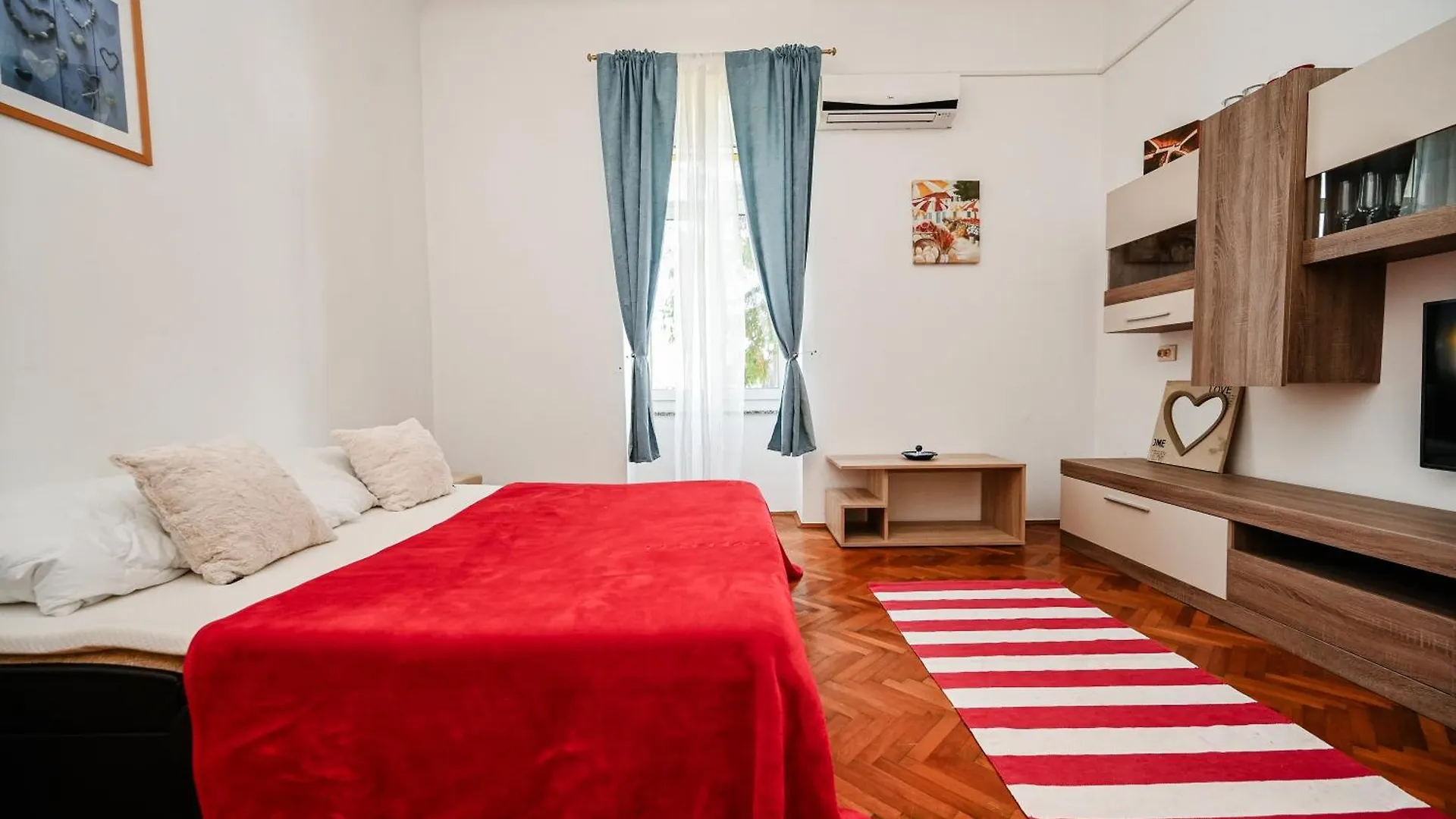 Seafront Apartment Ičići Croaţia